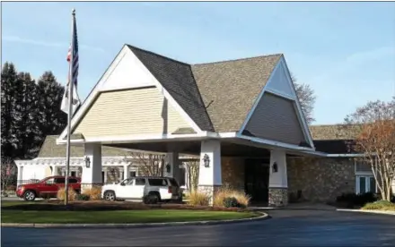  ?? PETE BANNAN – DIGITAL FIRST MEDIA ?? White Manor Country Club on Providence Road in Willistown. The new owner of the country club, Concert Golf Partners, has started making upgrades.