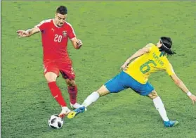  ?? FOTO: GETTY ?? Milinkovic-Savic encara a Filipe Luis Serbia no pasó a octavos y acaba su Mundial