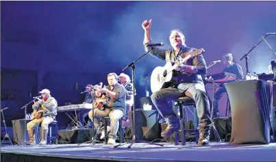  ?? DESIREE ANSTEY/ JOURNAL PIONEER ?? Three classic country legends; Aaron Tippin, left, Sammy Kershaw and Collin Raye take to the stage in Summerside.