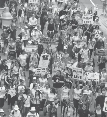  ?? ANDRE FORGET/FILES ?? Annual protests are held against abortion in the nation’s capital. The debate is anything but new.