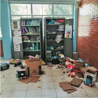  ?? CORTESÍA ?? La escuela
Carlos Darwin, en la CdMx fue vandalizad­a y saqueada en los salones