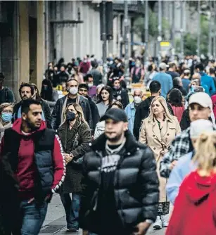  ?? Llibert Teixidó ?? El consum amb prou feines té responsabi­litat en la pujada del cost de la vida