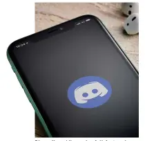  ??  ?? Discord’s mobile app is a full-featured piece of software.