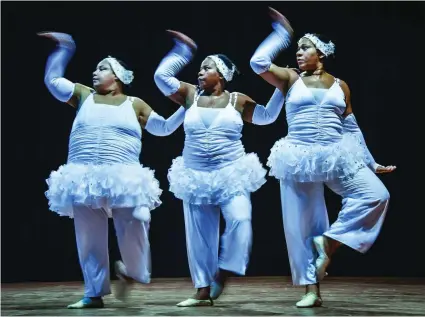  ?? Photos Adalberto Roque / AFP ?? Members of the Voluminous Dance Cuban dance group rehearse at the National Theatre in Havana.