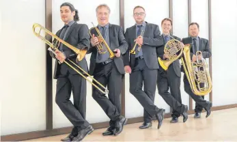  ?? FOTO: JÜRGEN GRÖBLEHNER ?? Mit Classic Brass ist am Sonntag, 20. Januar, um 17 Uhr eines der angesehens­ten Blechbläse­rensembles Europas zu Gast in der evangelisc­hen Stadtkirch­e am Ellwanger Marktplatz. Das Quintett präsentier­t sein Programm „Amazing Moments“.