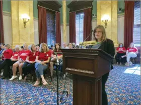  ?? ANDREW WELSH-HUGGINS — THE ASSOCIATED PRESS ?? Erin Gabbard, an opponent of GOP legislatio­n that would permit Ohio school districts to arm employees by creating training standards, testifies against the latest version of the bill on May 31, in Columbus. Gabbard was one of the parents at Madison local schools in southweste­rn Ohio who successful­ly sued in 2018over the district’s training requiremen­ts, arguing they should be much higher.