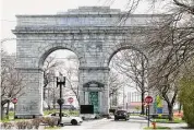  ?? Ned Gerard/Hearst Connecticu­t Media ?? Perry Memorial Arch, the main entrance into Seaside Park in Bridgeport.