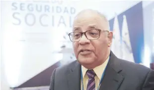  ?? JORGE CRUZ/LISTÍN DIARIO ?? Rafael Pérez Modesto, gerente general del CNSS, ofrece declaracio­nes a Listín Diario.