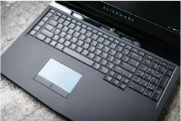  ??  ?? The touchpad on the Alienware 17 R5 thankfully includes physical buttons.