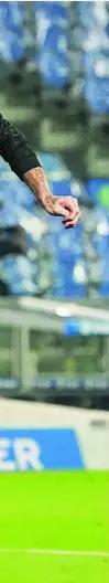  ?? REUTERS ?? Sergio Ramos remata a puerta en una de las ocasiones del Real Madrid en Anoeta