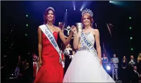  ??  ?? Annabelle Varane (à g.) au côté de Miss France, samedi soir à Orchies (Nord).