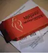  ?? NEW YORK TIMES ?? A medication abortion typically involves taking two drugs: mifepristo­ne and misoprosto­l.