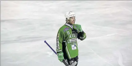  ?? Foto: tommi Willberg ?? DUBBELT HATTRICK. Akilles Andreas Flinck gjorde två hattrick i helgen.