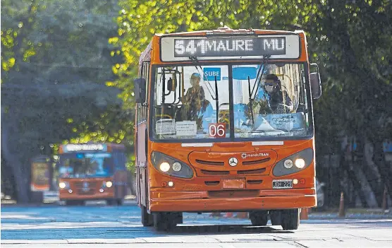  ?? Marcelo aguilar ?? En Mendoza, el gobierno local complement­a los subsidios nacionales con recursos propios