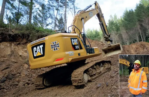  ??  ?? Above: Even with a high and wide base, the upper bodywork of the Douglas Logging 323 is relatively close to the ground, making it very stable. Insert: Anton Glamazina is the regular operator of the Next Gen Cat 323 and also foreman of the road building crew.