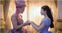  ??  ?? KEIRA Knightley as the Sugar Plum Fairy and Mackenzie Foy as Clara.