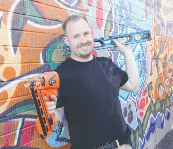  ?? Picture: GLENN HAMPSON ?? Soho speak-easy bar co-owner Scott Imlach in the back alley where his grungey live music venue Night Jar is opening soon in Burleigh Heads.