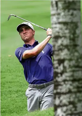  ?? — S.S. KANESAN / The Star ?? Very much at home: Justin Thomas continued last year’s titlewinni­ng form by carding a 64 in the first round at the TPC Kuala Lumpur yesterday.