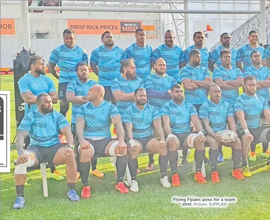  ?? Picture: SUPPLIED ?? Flying Fijians pose for a team shot.