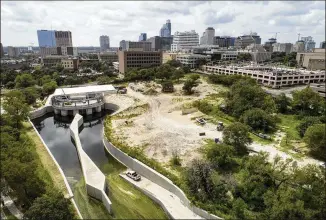  ?? JAY JANNER / AMERICAN-STATESMAN ?? Waterloo Park in downtown Austin, seen on Tuesday, will be getting an amphitheat­er, large lawn and gardens, walking trails, play spaces and other improvemen­ts.