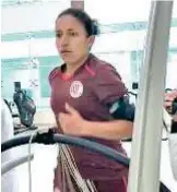  ?? FOTOS:CORTESÍA ?? Dirce Delgado, capitana del cuadro escarlata femenil.