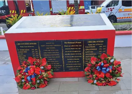  ?? Photo: National Fire Authority ?? Fire Service Memorial Dyce located at NFA’s HQ in Walu Bay, bearing two wreaths to commemorat­e the former Chief Executive Officers and former Chief Fire Officers.