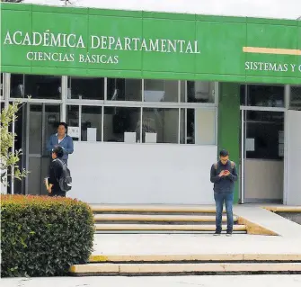  ?? /EVERARDO NAVA ?? Este día inician clases de manera virtual, pero de mejorar el semáforo epidemioló­gicos regresarán a las aulas