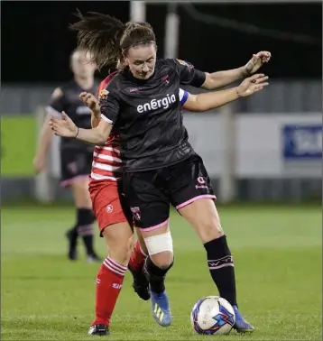  ??  ?? Wexford Youths Women’s captain Kylie Murphy winning this midfield battle against Shelbourne.