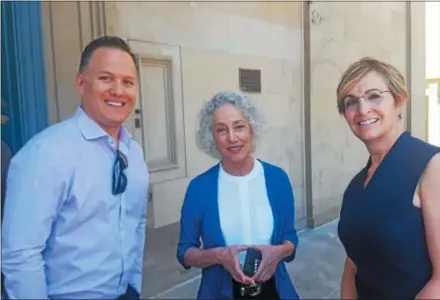  ?? BILL RETTEW JR. – DIGITAL FIRST MEDIA ?? Lex Remillard, psychother­apist/addiction counselor, left, county Coroner Christina VandePol, and West Chester Mayor Dianne Herrin at the Mayor’s Opioid Action Task Force kickoff, at the historic courthouse Thursday.