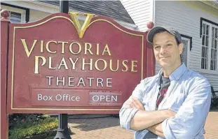  ?? SALLY COLE/THE GUARDIAN ?? Chris Gibbs is excited about bringing his show, “Chris Gibbs – A Legal Alien”, to Victoria Playhouse from Sept. 5-8. It’s about his experience moving to Canada from Britain.