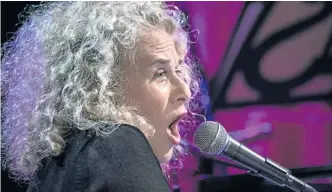  ??  ?? Singer and songwriter Carole King performs during the Gershwin Prize Concert in the East Room of the White House.