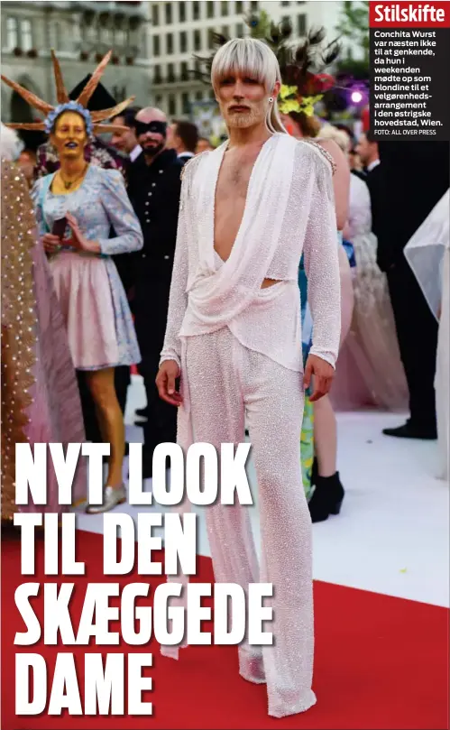  ?? FOTO: ALL OVER PRESS ?? Stilskifte
Conchita Wurst var naesten ikke til at genkende, da hun i weekenden mødte op som blondine til et velgørenhe­dsarrangem­ent i den østrigske hovedstad, Wien.
