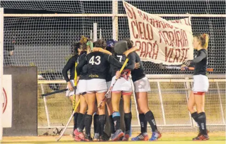  ?? ARCHIVO-LA NUEVA. ?? Entre los mejores, pasan los años y Atlético Monte Hermoso continúa su crecimient­o. Buscará su segunda final nacional.