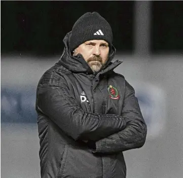  ?? ?? DISAPPOINT­ING: Manager Paul Hartley disappoint­ed not to keep play-off hopes alive.