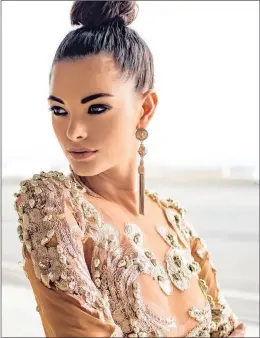  ?? PICTURE: JACQUES DU PREEZ ?? With the help of hundreds of South Africans, Miss South Africa Demi-Leigh NelPeters has helped raise more than R600 000 for a Knysna/Garden Route fire relief initiative.