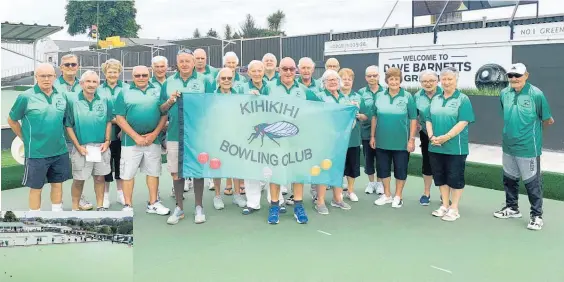  ?? Photos / Jesse Wood ?? Kihikihi Bowling Club team. Inset: Kihikihi Bowling Club finally got to hold their opening tournament after their new greens were installed.