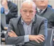  ?? FOTO: DPA ?? Gezeichnet: Joachim Wolbergs (SPD), suspendier­ter Oberbürger­meister von Regensburg, zu Prozessbeg­inn.