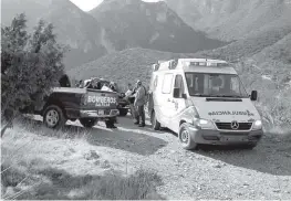  ?? ANA PONCE ?? Cuerpos de rescate de la zona serrana de Zapalinamé, en Saltillo.