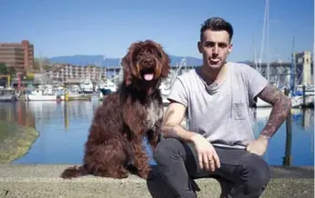  ?? JEFF VINNICK/TORONTO STAR ?? Hedley lead singer Jacob Hoggard shares a common motto with his friend, Mud: “I’m hungry.”