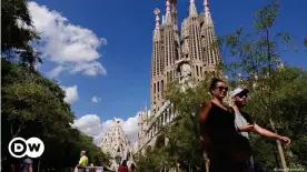  ?? ?? Famous sites in Barcelona, such as the Sagrada Familia basilica, have had unusually few visitors because of COVID