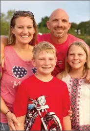  ?? (Courtesy Photo) ?? Coach Matt Easterling and his wife Gina, have two children, Allie, 13, and Andrew, 10.