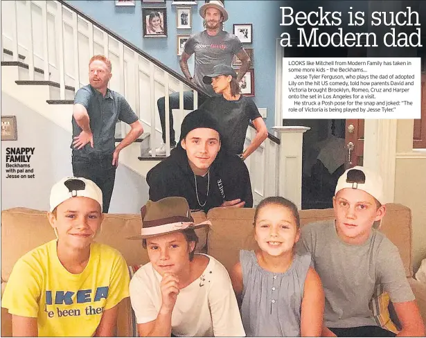  ??  ?? SNAPPY FAMILY Beckhams with pal and Jesse on set