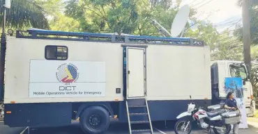  ?? ?? The World Food Program is set to turn over four units of mobile operations vehicle for emergency (MOVE) to the DICT in May.