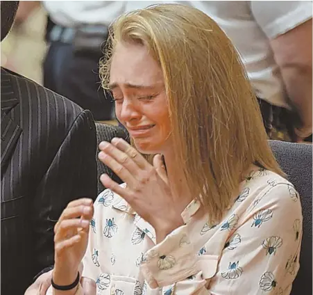  ?? POOL PHOTO ?? WORDS OF DREAD: Michelle Carter cried upon hearing she was found guilty of involuntar­y manslaught­er.