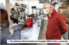  ??  ?? > First Minister Mark Drakeford at Hangfire BBQ in Barry yesterday