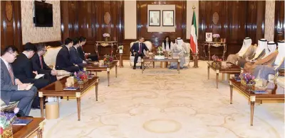  ??  ?? His Highness the Prime Minister Sheikh Jaber Al-Mubarak Al-Hamad Al-Sabah meets with Chairman of the Public Authority for Communicat­ions Salem Al-Othaina, accompanie­d by the visiting regional chairman of Huawei Global.