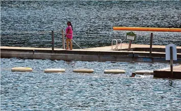  ?? Photo courtesy Connecticu­t Trial Firm LLC and Bartlett Law Offices P.C. ?? The lily pads on which Charles Beyer was injured at the Brownstone Adventure Sports Park in Portland in 2016.