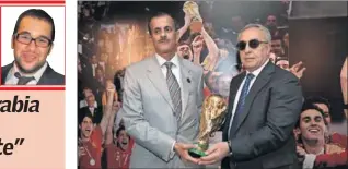  ??  ?? RECUERDOS. Khalid bin Thani y Alejandro Blanco, con la Copa.