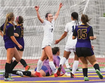  ?? Kin Man Hui/staff photograph­er ?? Smithson Valley’s Arianna Monnin celebrates after scoring the team’s fifth goal Tuesday against Pieper in a comeback victory.