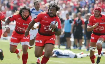  ??  ?? L’an passé, les Toulonnais s’étaient engouffrés dans le sillage de Mathieu Bastareaud pour martyriser Castres à Mayol. Mais ça, c’était l’an passé...